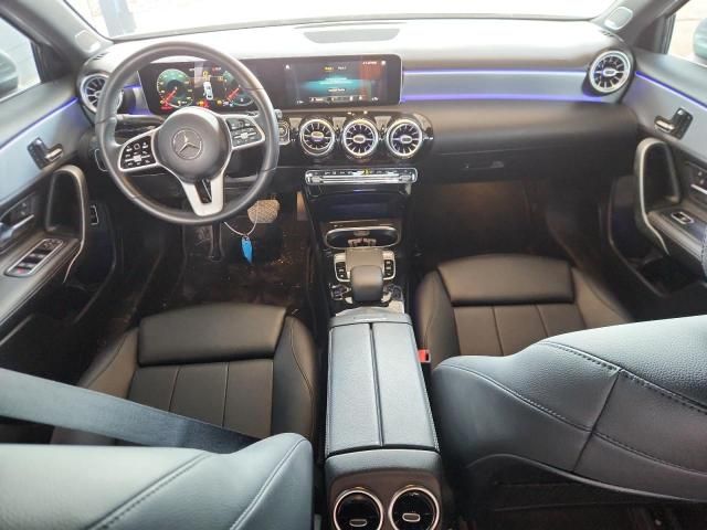 2020 Mercedes-Benz A 220