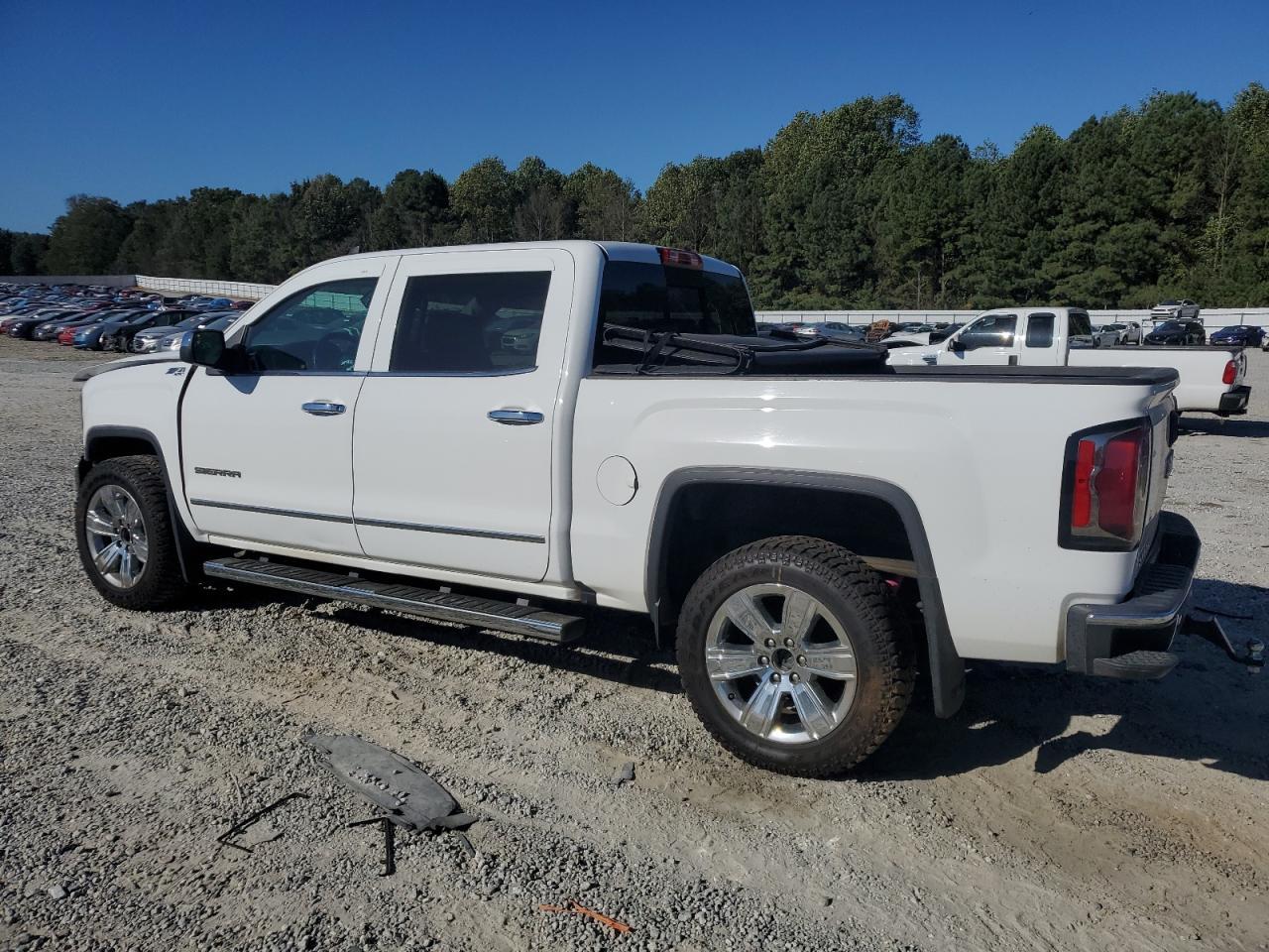 2018 GMC Sierra K1500 slt