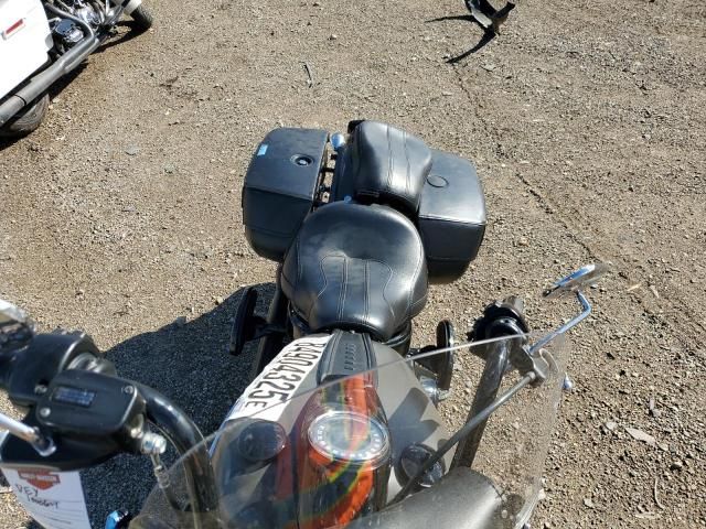 2018 Harley-Davidson Flhcs Heritage Classic 114