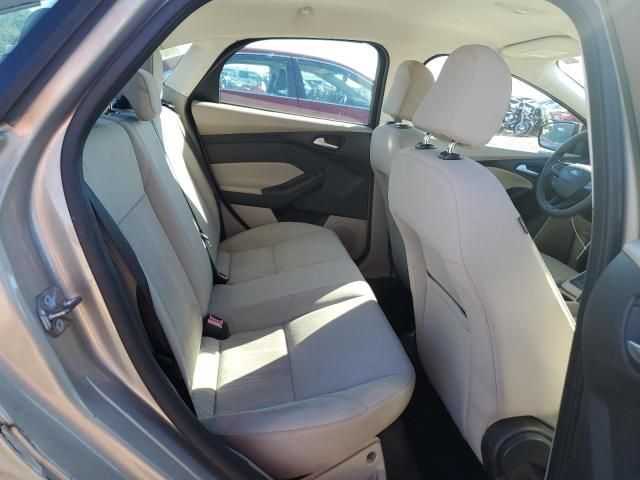 2015 Ford Focus se