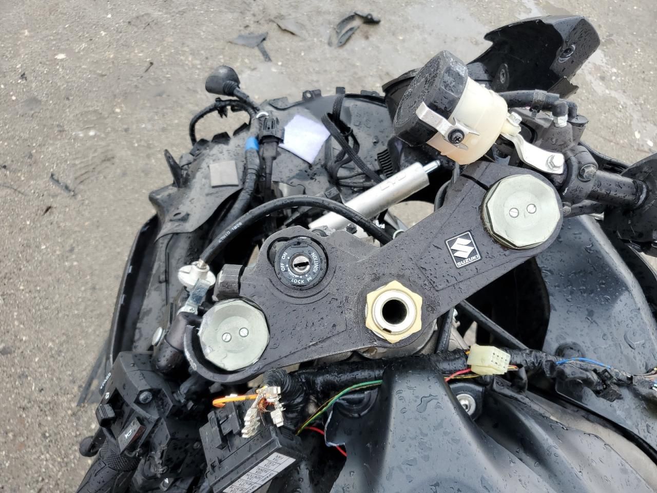 2011 Suzuki GSX-R1000