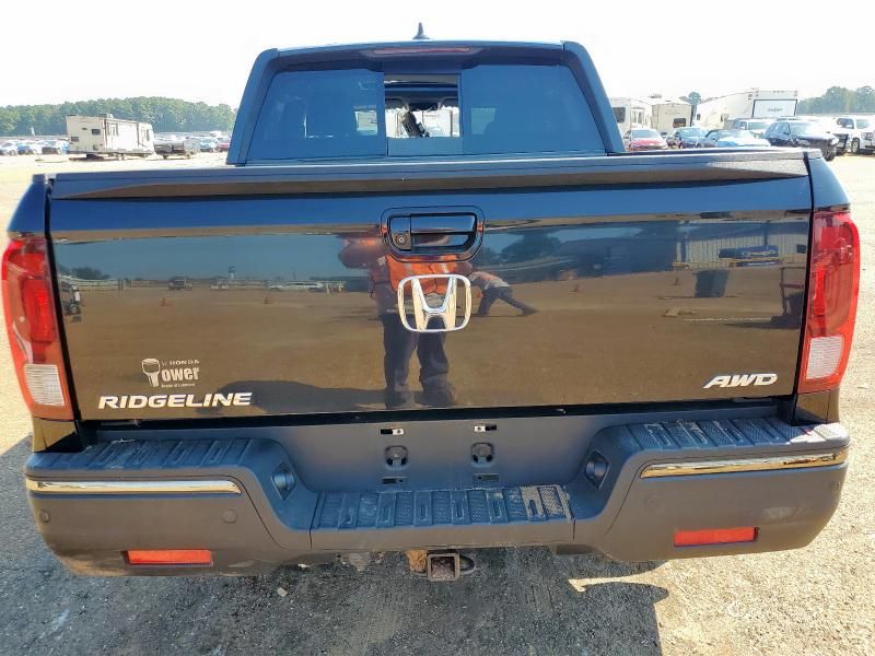 2017 Honda Ridgeline Black Edition