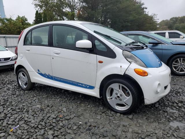 2012 Mitsubishi I Miev es