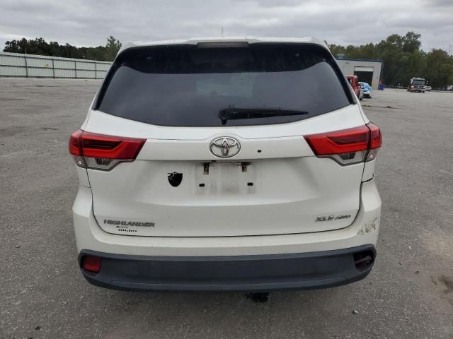 2018 Toyota Highlander SE