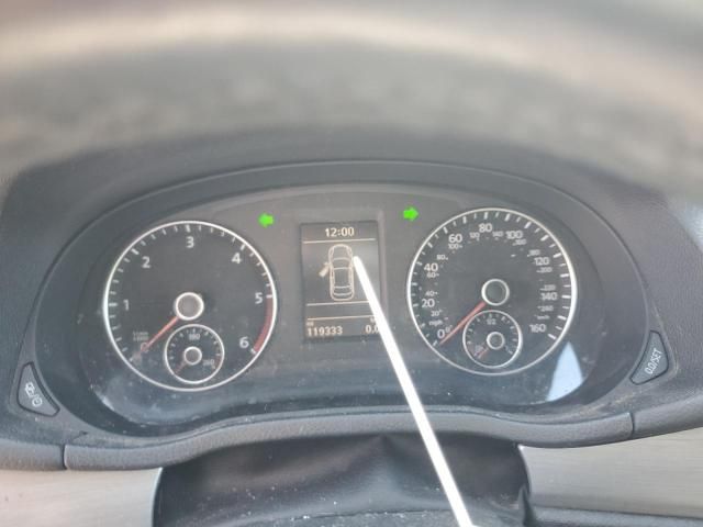 2014 Volkswagen Passat se