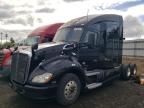 2016 Kenworth T680 Semi Truck