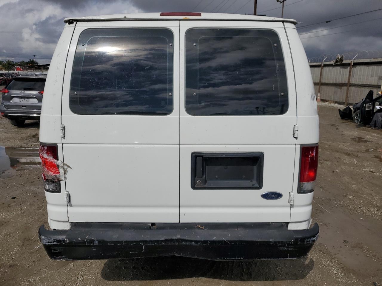 2006 Ford Econoline E350 Super Duty Wagon