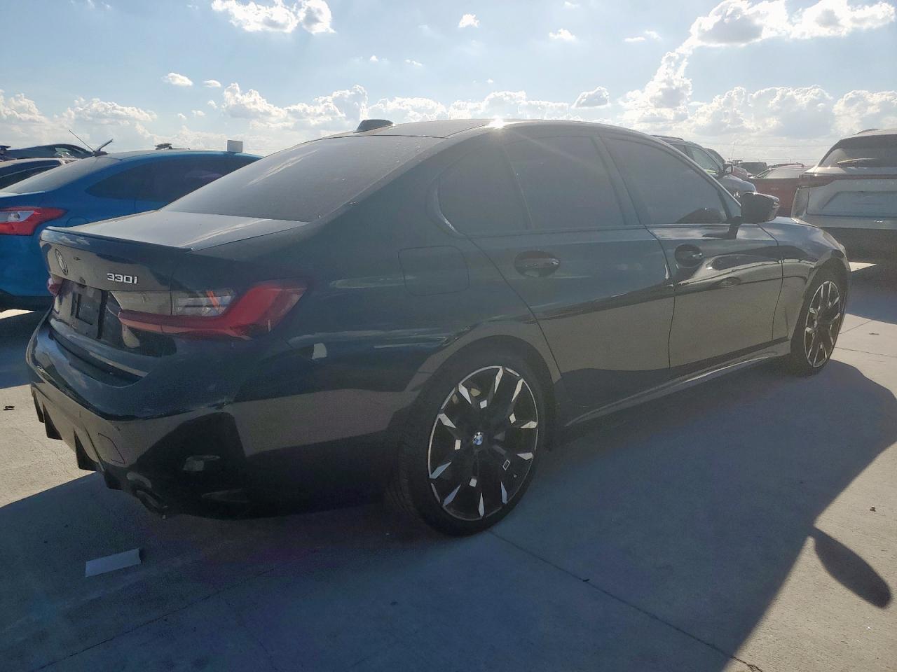 2025 BMW 330i