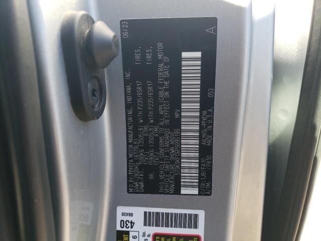 2023 Toyota Sienna LE