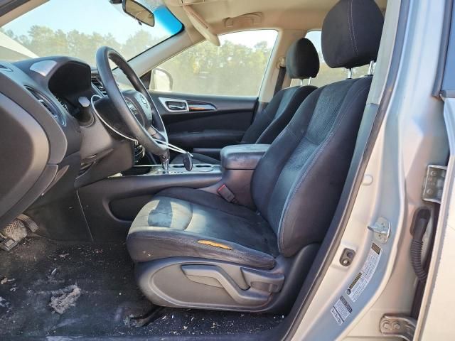2015 Nissan Pathfinder S