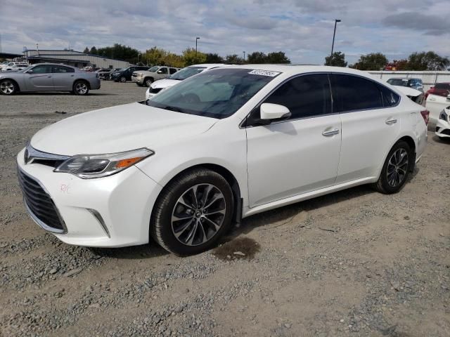 2017 Toyota Avalon XLE
