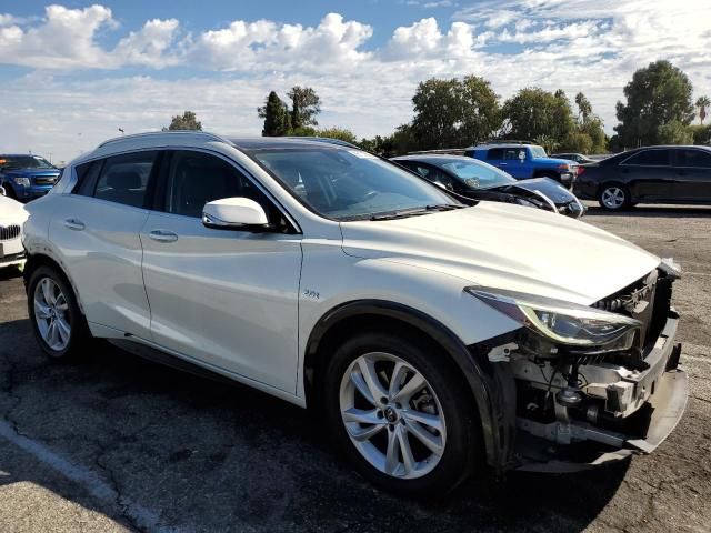 2018 Infiniti QX30 Base