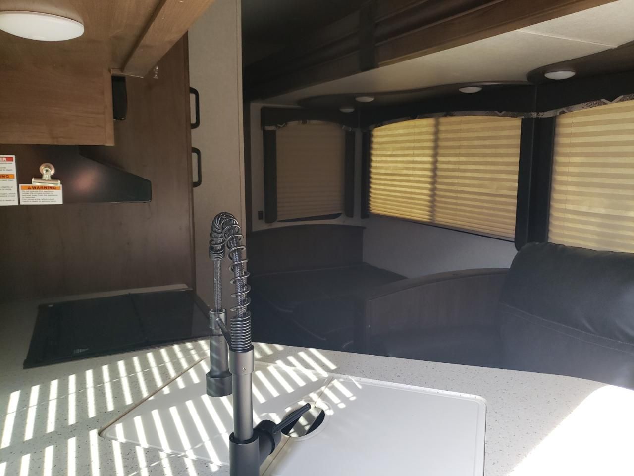 2020 Keystone Cougar Series M-32 b