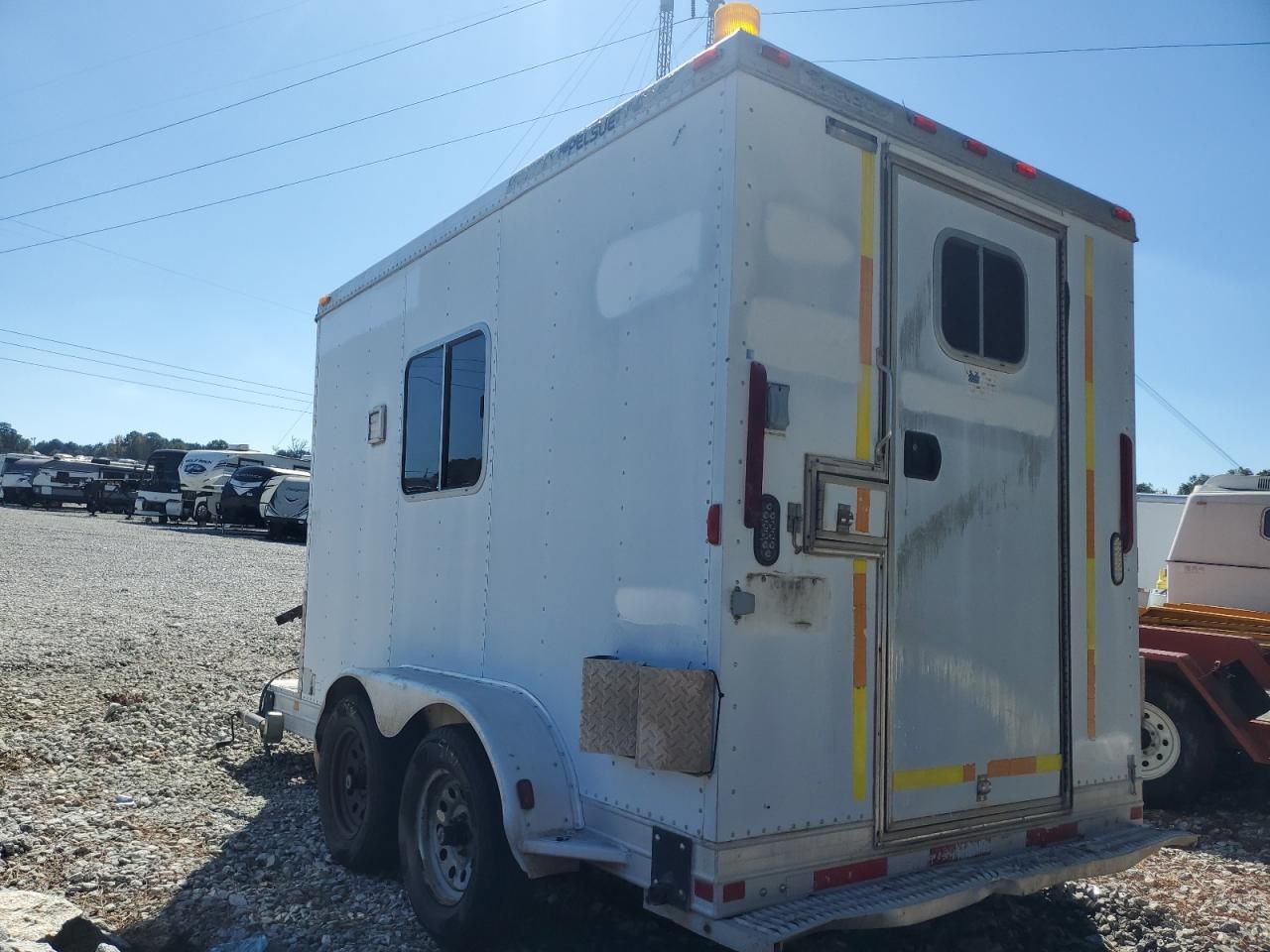2000 Pelsue Fiber Optic Splicing Trailer