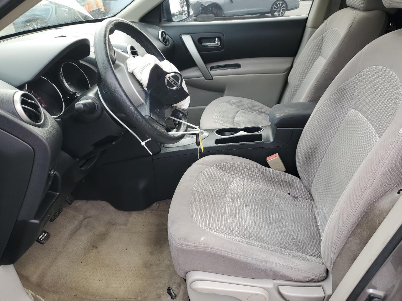2009 Nissan Rogue s