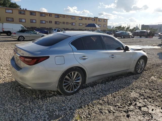 2018 Infiniti Q50 Luxe