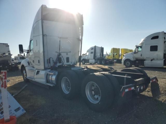 2019 Kenworth T680 Semi Truck