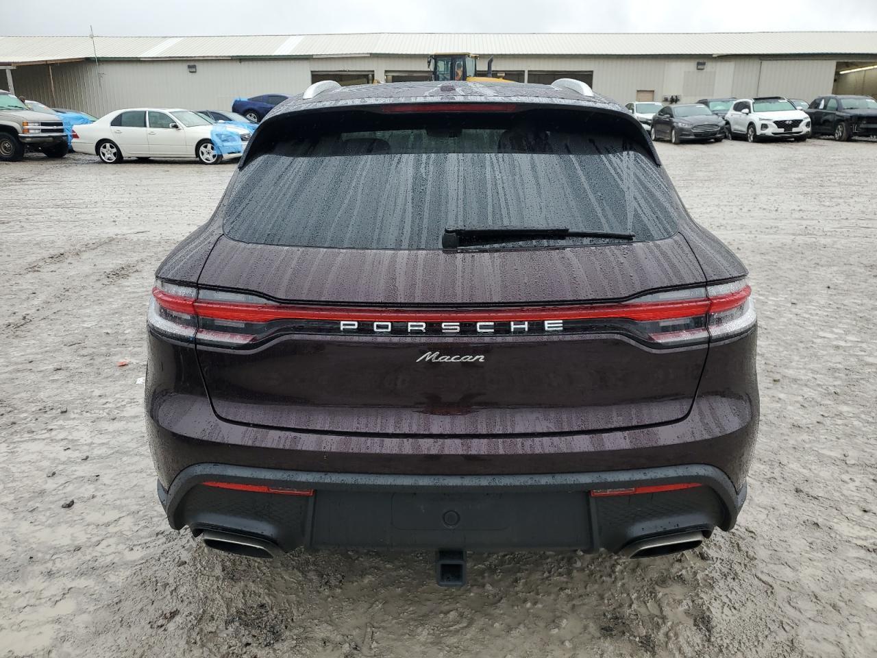 2024 Porsche Macan Base