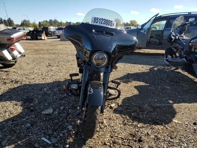 2021 Harley-Davidson Flhx