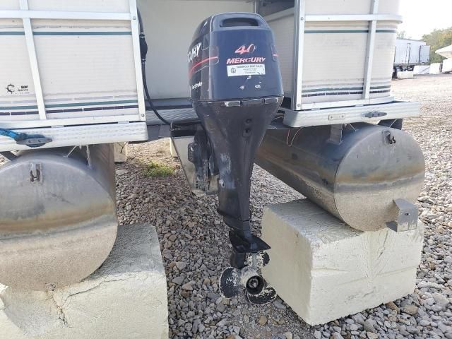 1998 Premier 2000 Mercury Power 2000-Outboard Engine