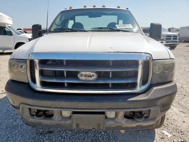 2000 Ford Super Duty F-550 XL