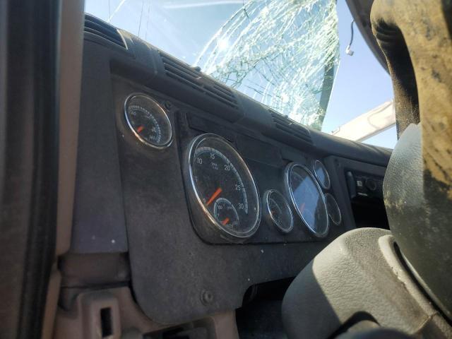 2016 Freightliner Cascadia 125 Semi Truck