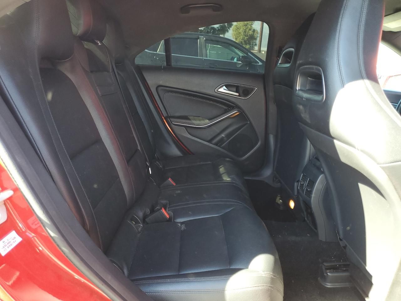 2015 Mercedes-Benz Cla 250