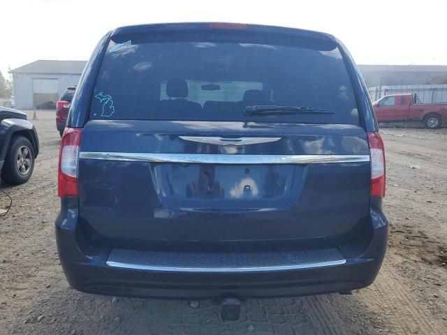 2015 Chrysler Town & Country Touring