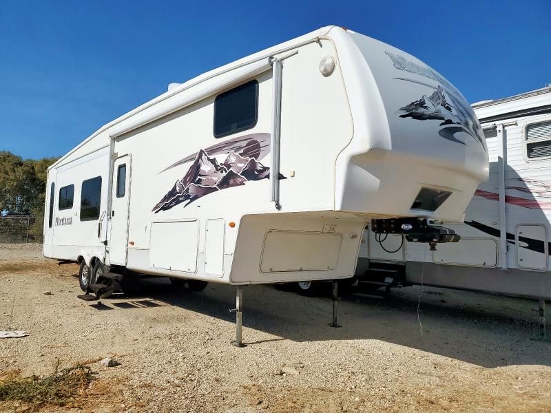 2006 Keystone Montana HI-TOY Hauler RV