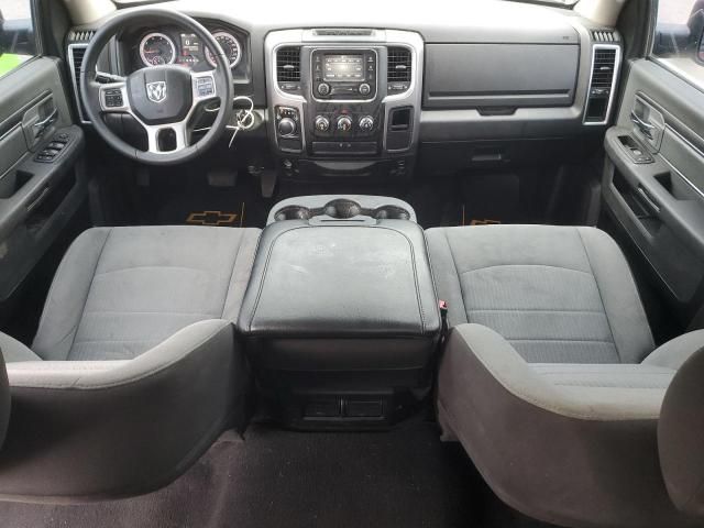 2022 Dodge Ram 1500 Classic slt