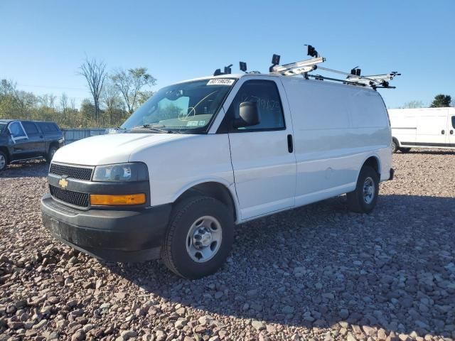 2022 Chev Express G1500