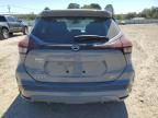 2022 Nissan Kicks sr