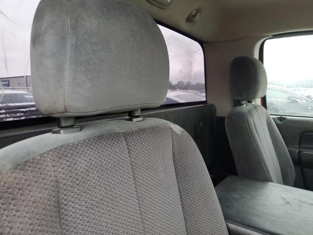 2005 Dodge RAM 1500 ST