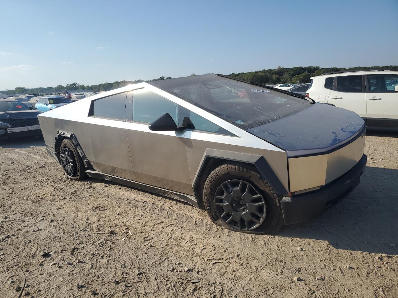 2024 Tesla Cybertruck