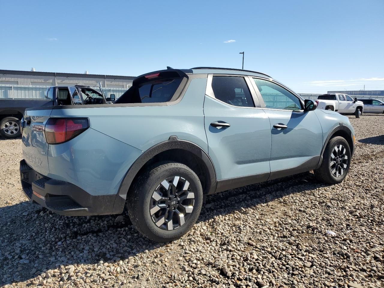 2025 Hyundai Santa Cruz sel Activity