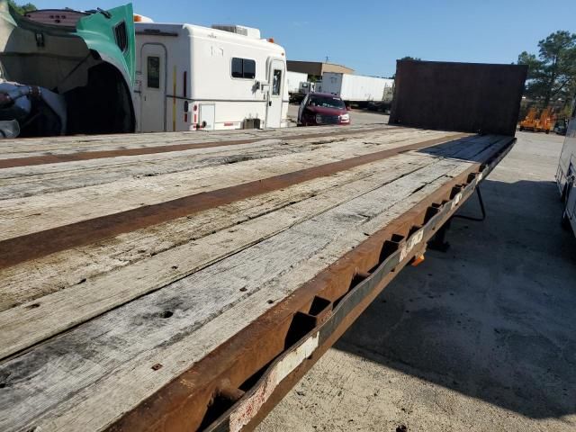 1992 Clark Flatbed Trailer