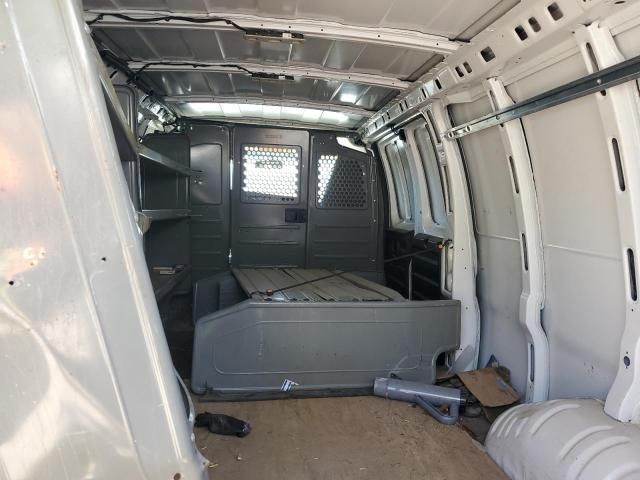 2020 Chevrolet Express G2500