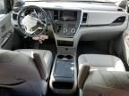 2016 Toyota Sienna XLE
