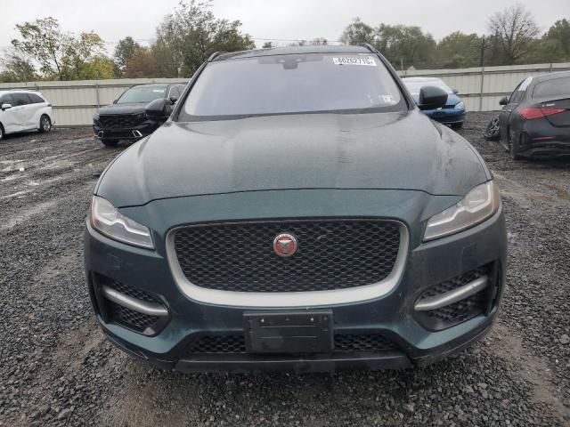 2017 Jaguar F-PACE R-Sport