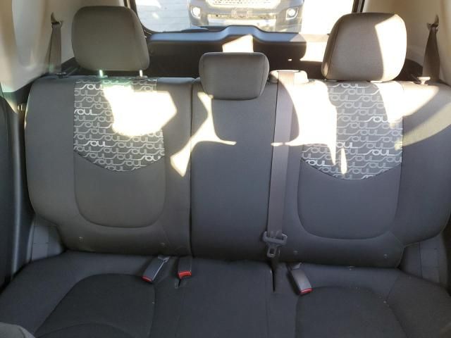 2011 KIA Soul +