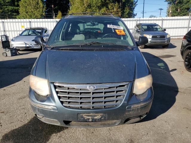 2007 Chrysler Town & Country Limited