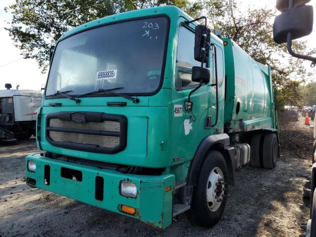 2016 Autocar Xpert Refuse Truck