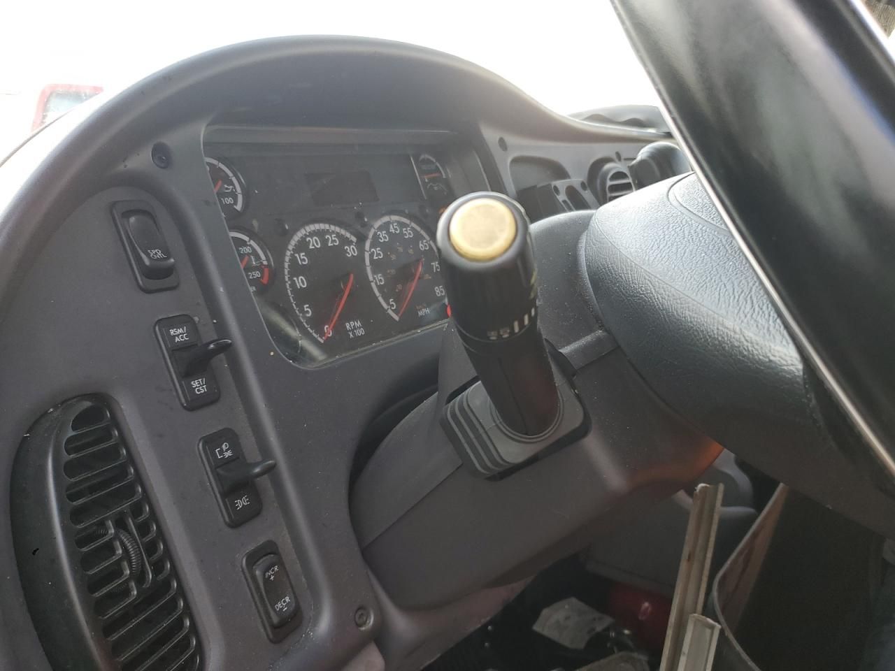 2022 Freigliner 2022 Freightliner Business Class M2 Refrigerated B