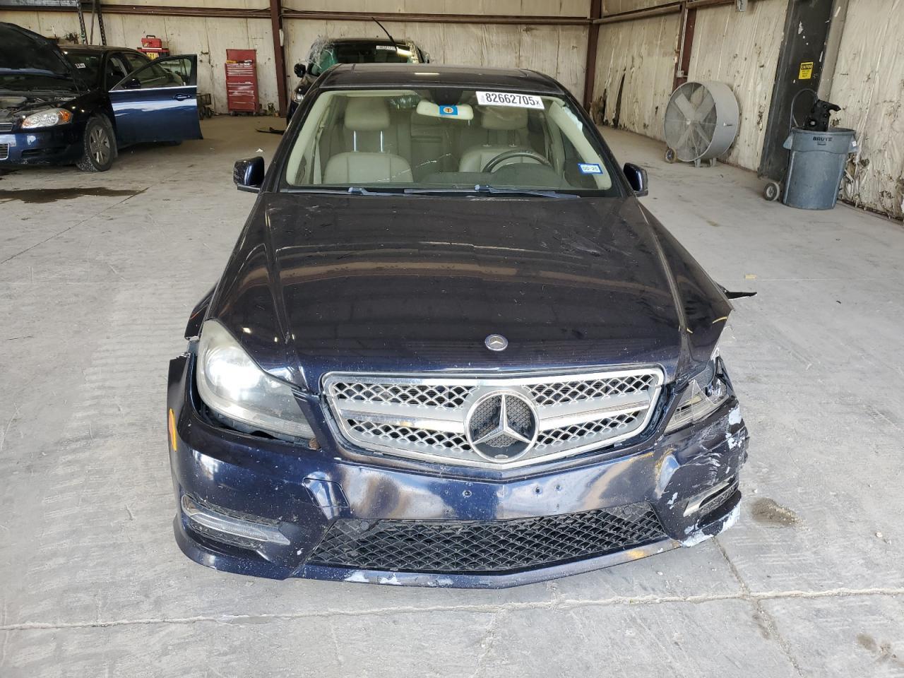 2014 Mercedes-Benz C 250