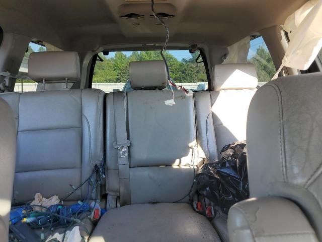 2010 Nissan Armada se