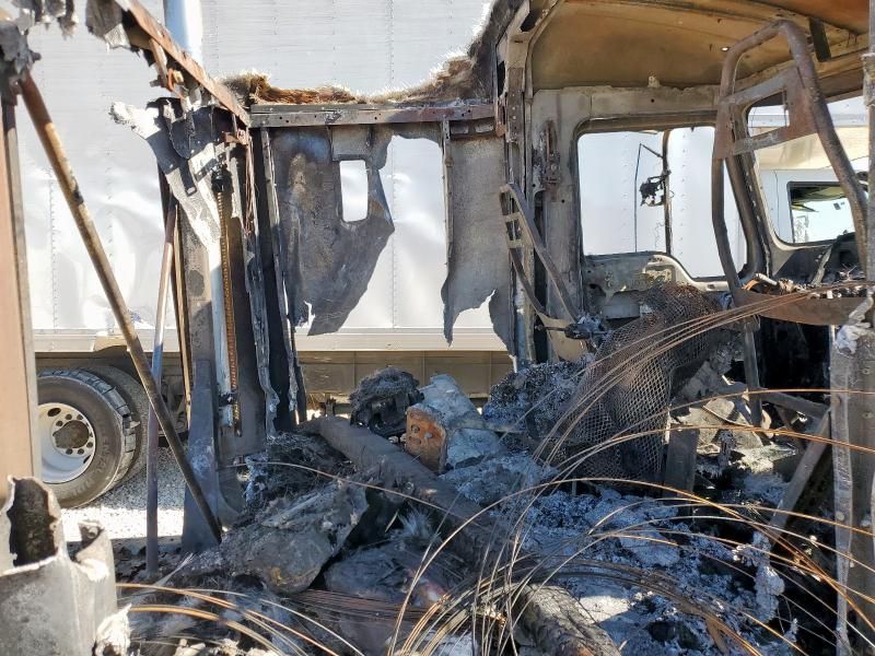 2025 Mack Anthem Semi Truck