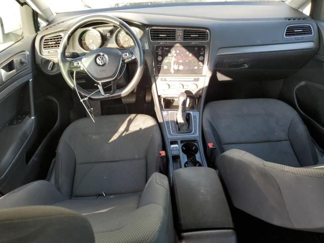 2017 Volkswagen E-GOLF SE