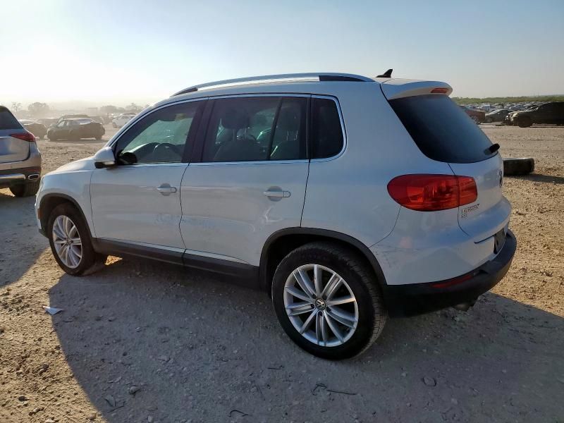 2016 Volkswagen Tiguan S