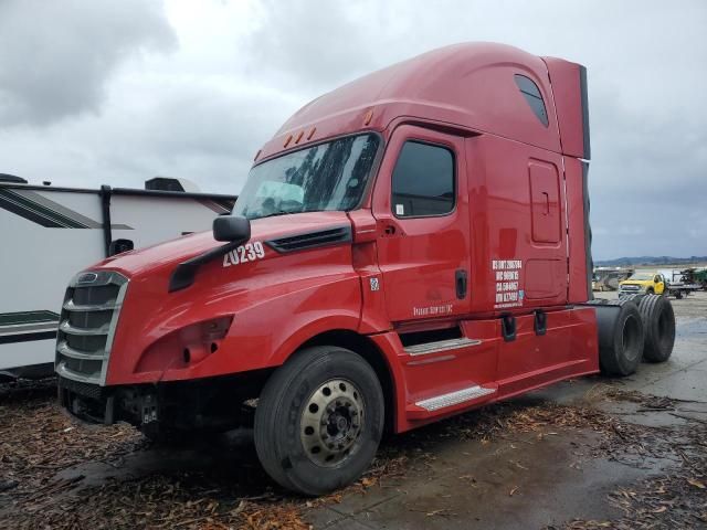 2020 Freightliner Cascadia 126 Semi Truck