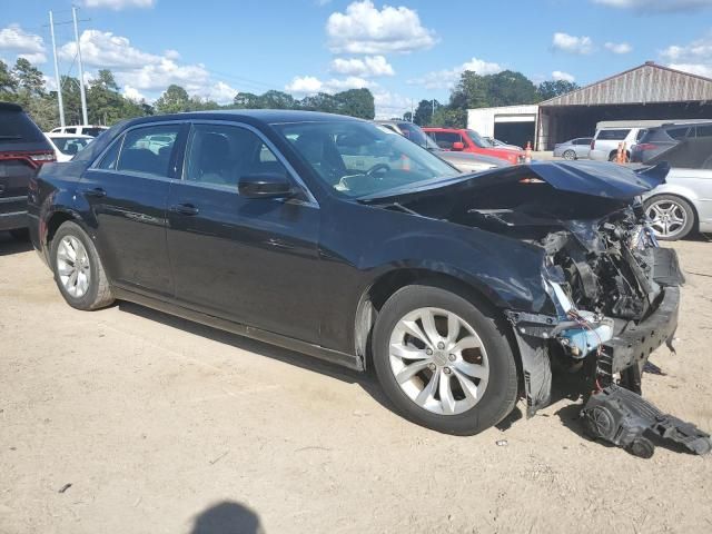 2016 Chrysler 300 Limited